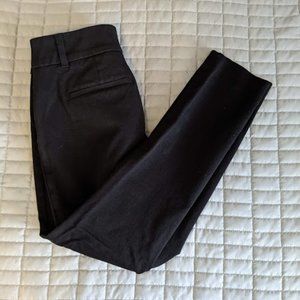 Professional Black Skinny Petite LOFT Dress Pants - Size 2 Petite
